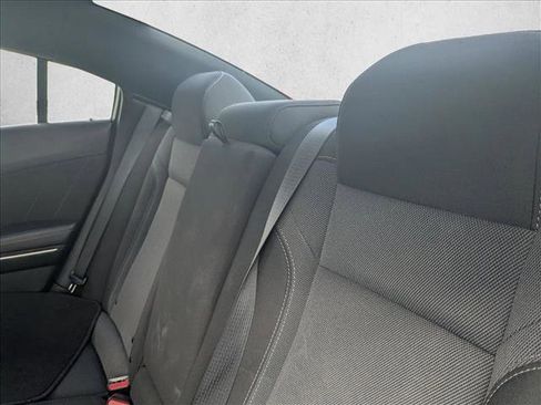 Used 2022 Dodge Charger SXT image 16