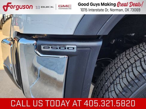 New 2026 GMC Sierra 2500 SLT w/ Max Trailering Package AWD/4WD image 11