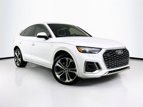 Used 2021 Audi Q5 Prestige w/ Prestige Package image 1