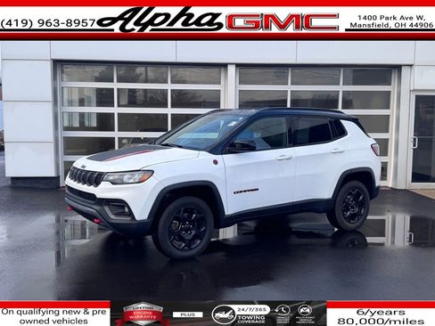 Used 2023 Jeep Compass Trailhawk image 1