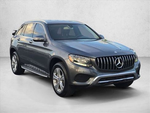 Used 2016 Mercedes-Benz GLC 300 image 3