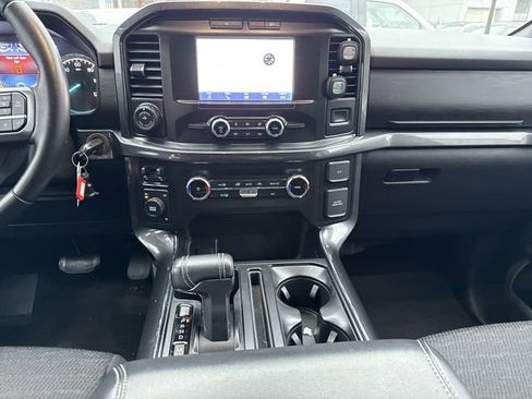 Used 2022 Ford F150 XLT w/ XLT Black Appearance Package image 13