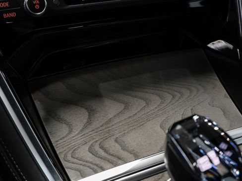 Used 2022 BMW M850i xDrive image 43