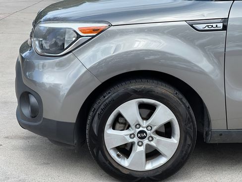 Used 2018 Kia Soul w/ Convenience Package FWD image 24