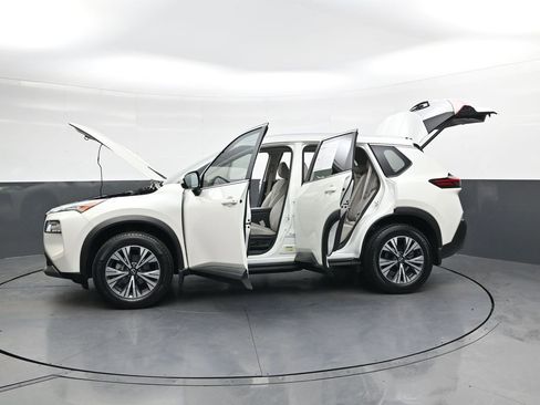 Used 2023 Nissan Rogue SV w/ SV Premium B Package image 48