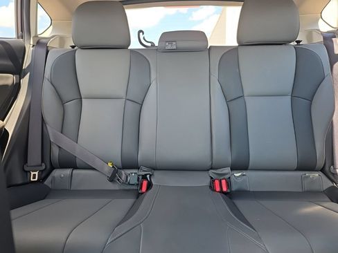 Used 2023 Subaru Crosstrek 2.5i Sport AWD/4WD image 19