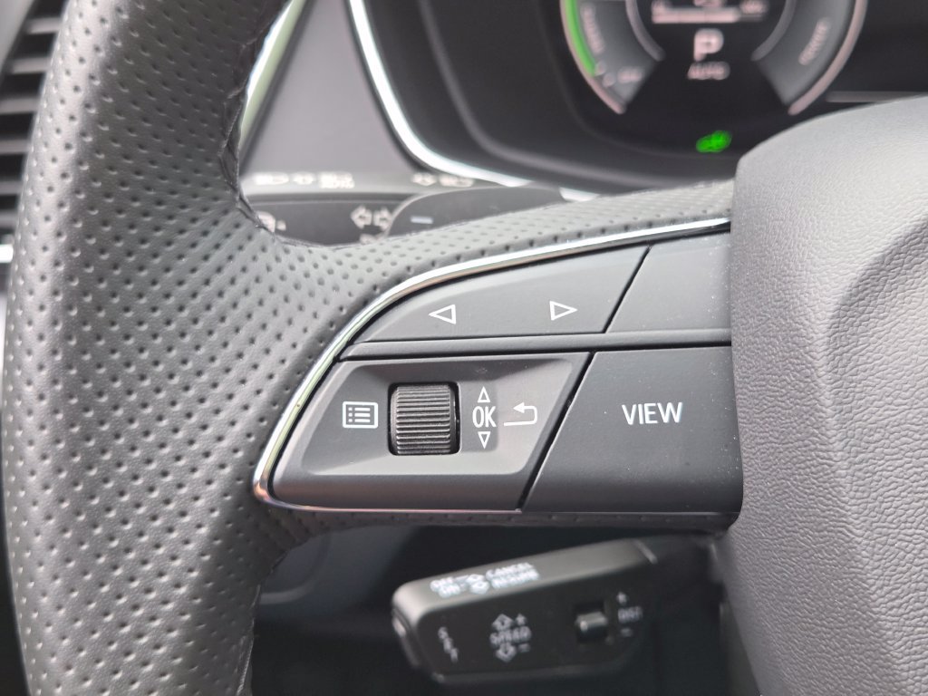 Certified 2024 Audi Q5 e Premium Plus AWD/4WD image 16