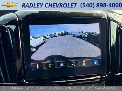 Certified 2023 Chevrolet Traverse RS AWD/4WD image 9