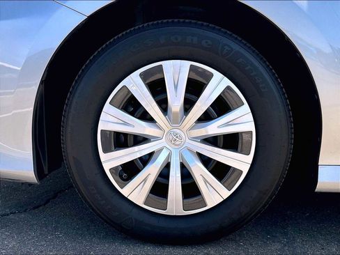 Used 2024 Toyota Camry LE w/ Audio Upgrade Package FWD image 12