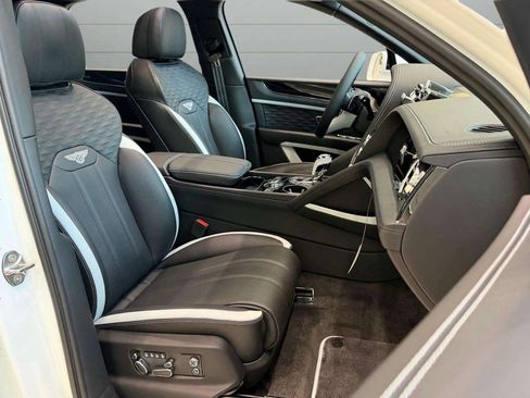 New 2026 Bentley Bentayga Speed AWD/4WD image 33
