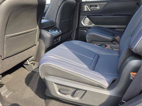 New 2026 INFINITI QX80 4WD w/ Sport Exterior Package image 9