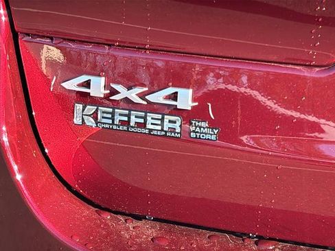 New 2025 Jeep Grand Cherokee L Limited w/ Luxury Tech Group II image 13