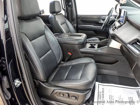 Used 2021 Chevrolet Tahoe LT w/ LT Signature Plus Package AWD/4WD image 36
