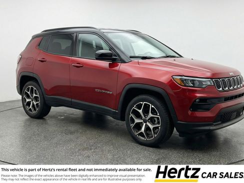 Used 2025 Jeep Compass Limited image 1