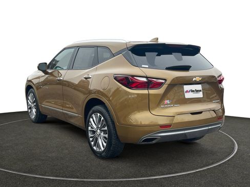 Used 2019 Chevrolet Blazer Premier w/ Driver Confidence II Package image 3