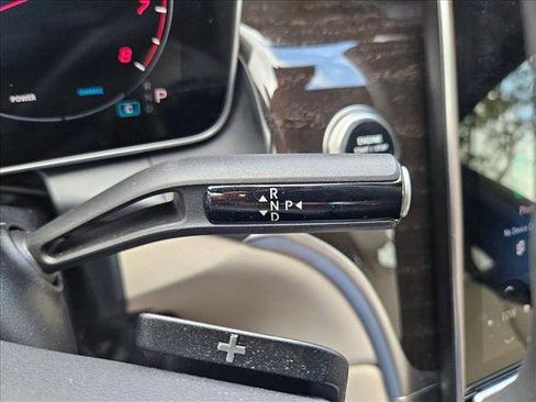 Used 2026 Mercedes-Benz GLC 300 image 12