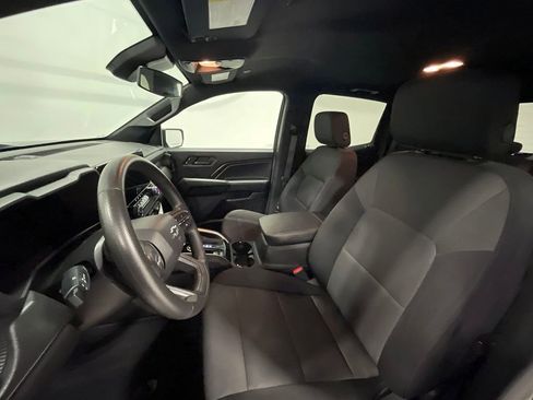 Used 2023 Chevrolet Colorado Trail Boss w/ Advanced Trailering Package image 3