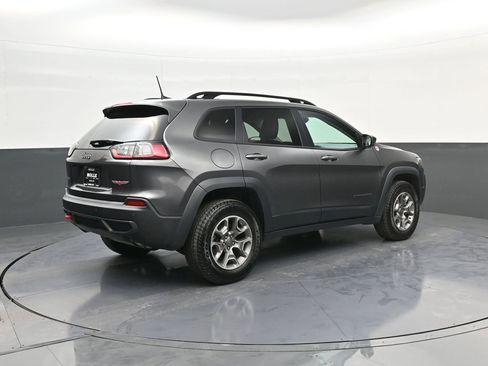Used 2022 Jeep Cherokee Trailhawk w/ Premium Leather Package image 7