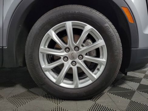 Used 2023 Cadillac XT4 Luxury w/ Cold Weather Package image 12