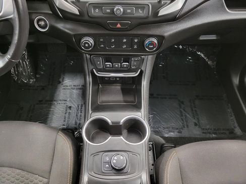 Used 2020 GMC Terrain SLE image 16