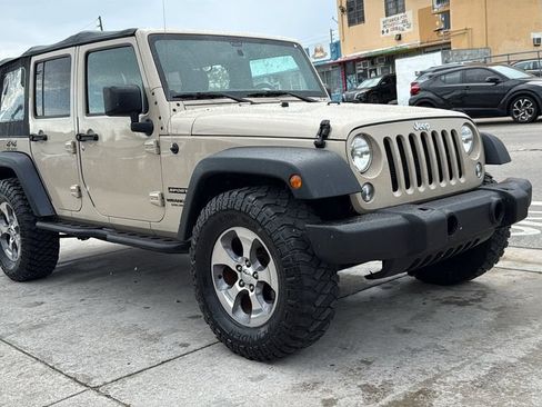 Used 2016 Jeep Wrangler Unlimited Sport w/ Quick Order Package 24S AWD/4WD image 16
