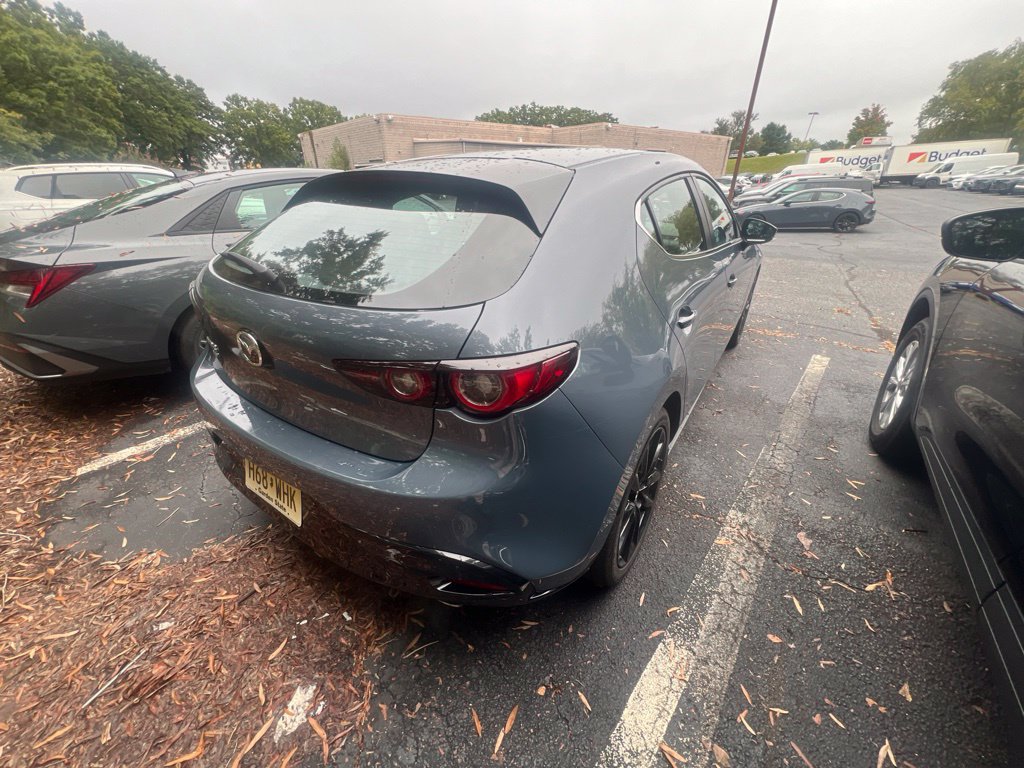 Used 2026 MAZDA MAZDA3 Carbon AWD/4WD image 6