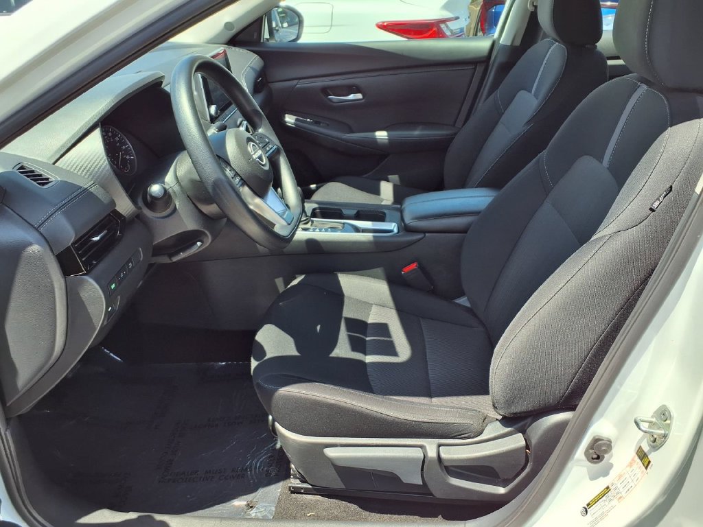 Used 2024 Nissan Sentra SV FWD image 15