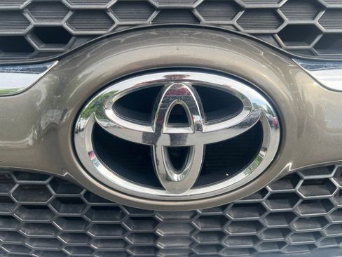 Used 2010 Toyota RAV4 Limited image 36