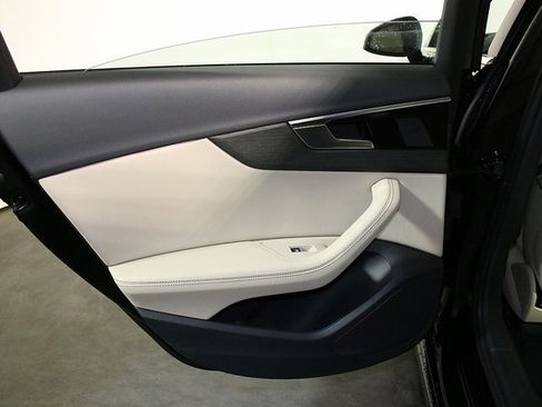 Used 2022 Audi A4 2.0T Premium Plus image 27