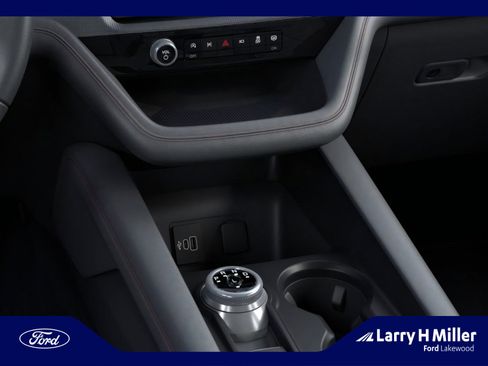 New 2026 Ford Explorer Active w/ Active Comfort Package image 15