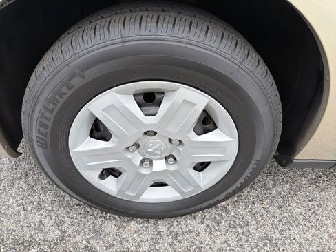 Used 2009 Dodge Grand Caravan SE FWD image 29