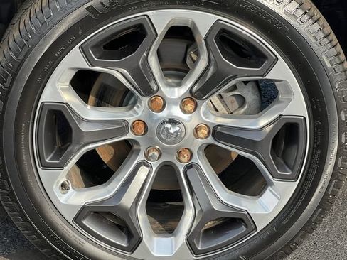 Used 2019 RAM 1500 Limited AWD/4WD image 7