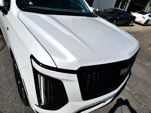 Used 2025 Cadillac Escalade Sport Platinum w/ LPO, Floor Liner Package image 65