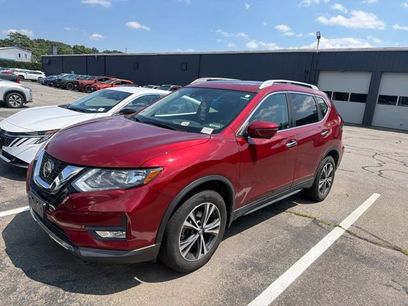 Used 2019 Nissan Rogue SV w/ Sun & Sound Touring Package