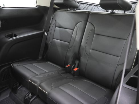 Used 2020 GMC Acadia Denali w/ Trailering Package image 10