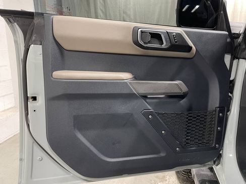 Used 2023 Ford Bronco Wildtrak AWD/4WD image 8