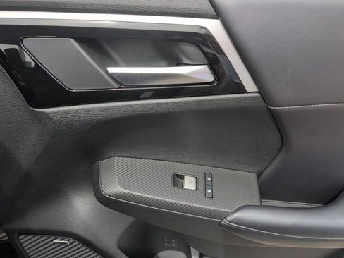 Used 2025 Mitsubishi Outlander SE FWD image 35