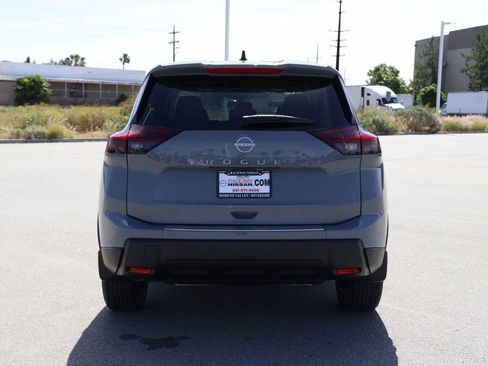 New 2026 Nissan Rogue SV image 5