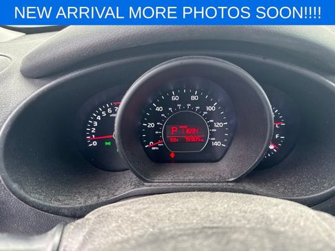Used 2018 Kia Soul + FWD image 17