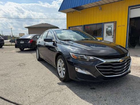 Used 2023 Chevrolet Malibu LT FWD image 3