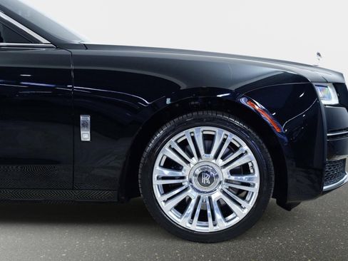 Used 2022 Rolls-Royce Ghost AWD/4WD image 16
