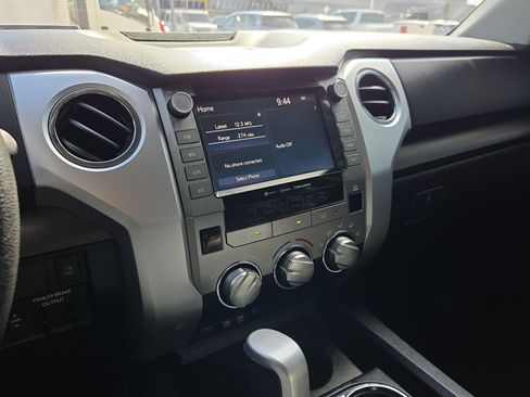 Used 2020 Toyota Tundra SR5 w/ SR5 Upgrade Package RWD image 21