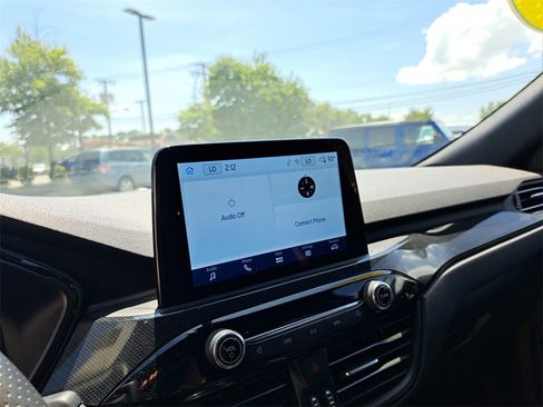 Used 2024 Ford Escape ST-Line image 10