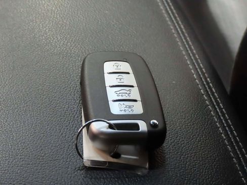 Used 2021 Kia Sportage SX image 19