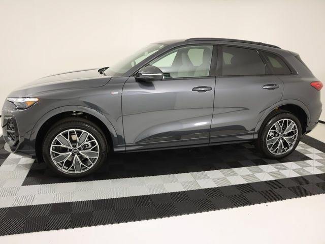 New 2026 Audi Q5 Premium Plus AWD/4WD image 2