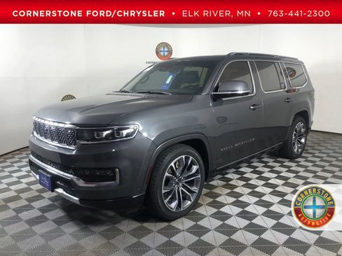 Used 2022 Jeep Grand Wagoneer Series III AWD/4WD image 1