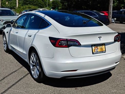 Used 2019 Tesla Model 3 Mid Range image 5