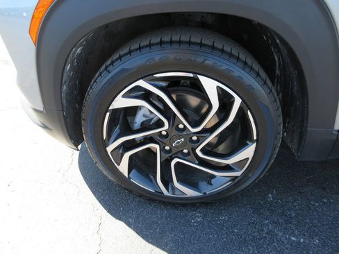 Certified 2024 Chevrolet TrailBlazer RS FWD image 14