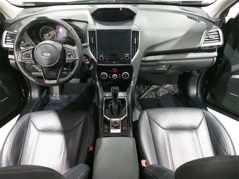 Used 2022 Subaru Forester Touring image 9