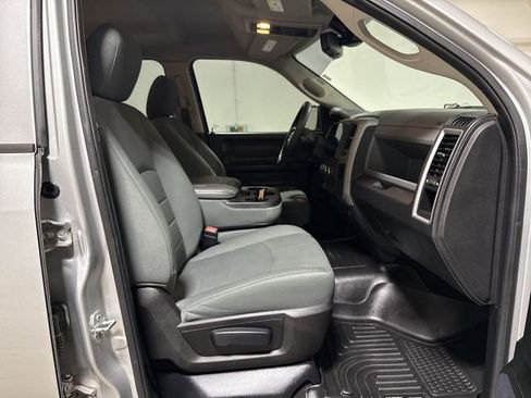 Used 2016 RAM 1500 Express AWD/4WD image 21